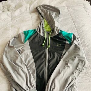 Nike windbreaker jacket